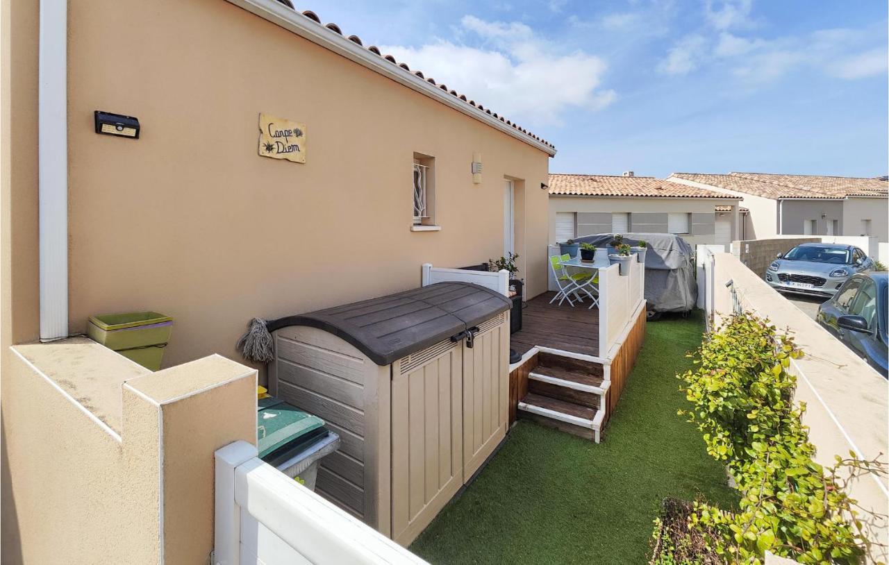 1 Bedroom Gorgeous Home In Capestang Exterior photo